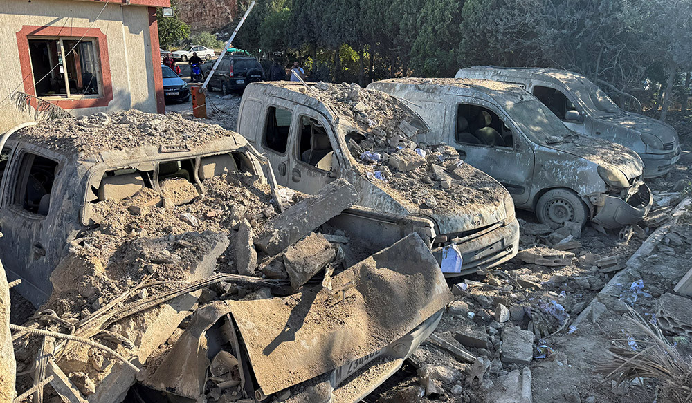 লেবাননে বিমান হামলা অব্যাহত রেখেছে ইসরায়েল