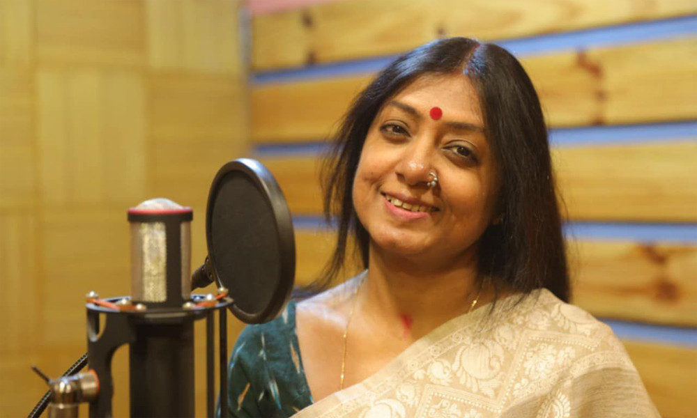 জীবনানন্দ দাশের কবিতায় কণ্ঠ দিলেন শিল্পী শুভমিতা