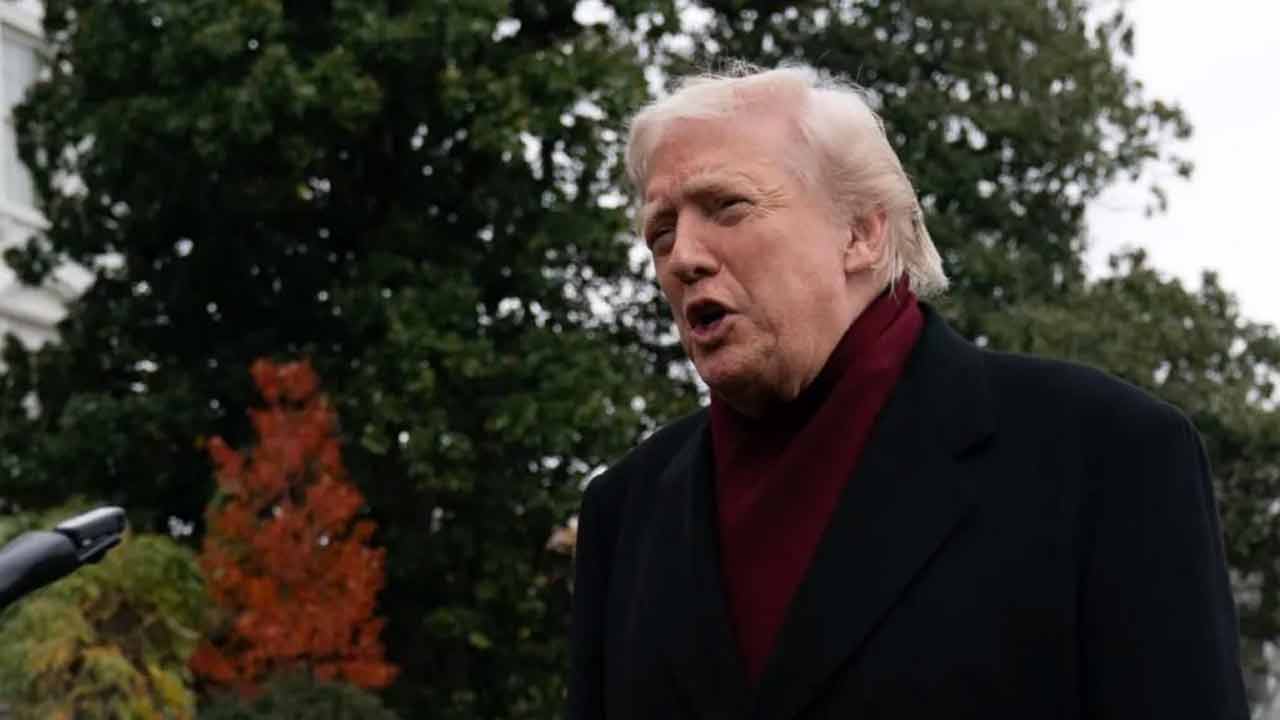 শান্তি প্রস্তাব না মানলে জেলেনস্কি তার মতো করে যুদ্ধ চালিয়ে যেতে পারেন