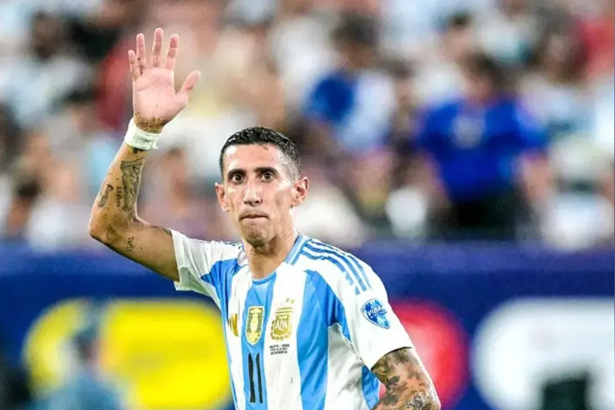 ১০ বছর পর আর্জেন্টিনার বর্ষসেরা ফুটবলার ডি মারিয়া