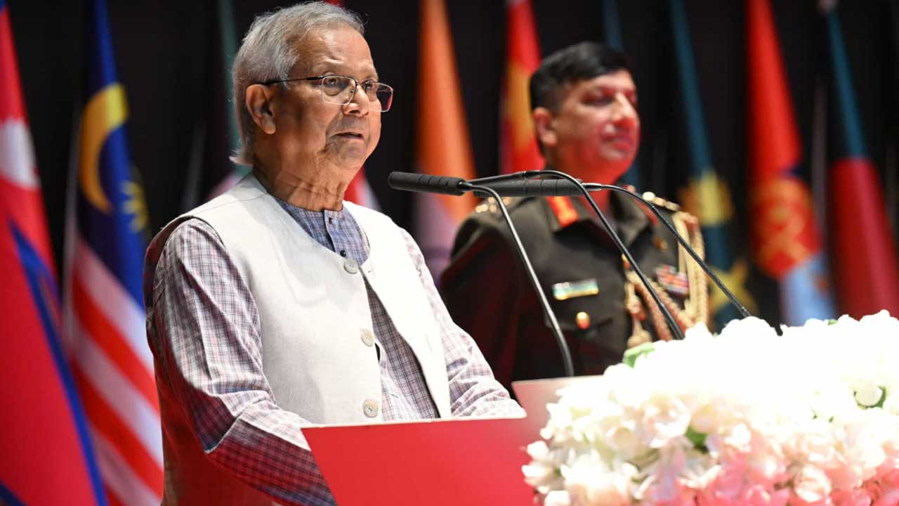 আগামী ফেব্রুয়ারিতে অনুষ্ঠেয় ত্রয়োদশ জাতীয় সংসদ নির্বাচন হবে শান্তিপূর্ণ ও উৎসবমুখর