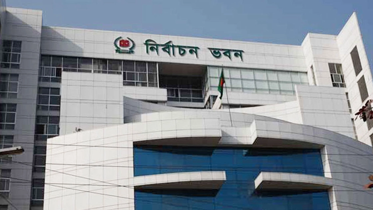 ‘জাতীয় নির্বাচন-গণভোট ৮ থেকে ১২ ফেব্রুয়ারির মধ্যে হবে