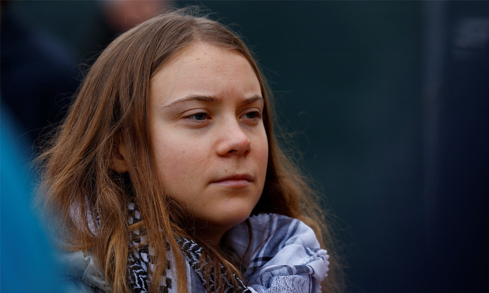 যুক্তরাজ্যে ফিলিস্তিনপন্থী বিক্ষোভের সময় গ্রেটা থুনবার্গ গ্রেপ্তার