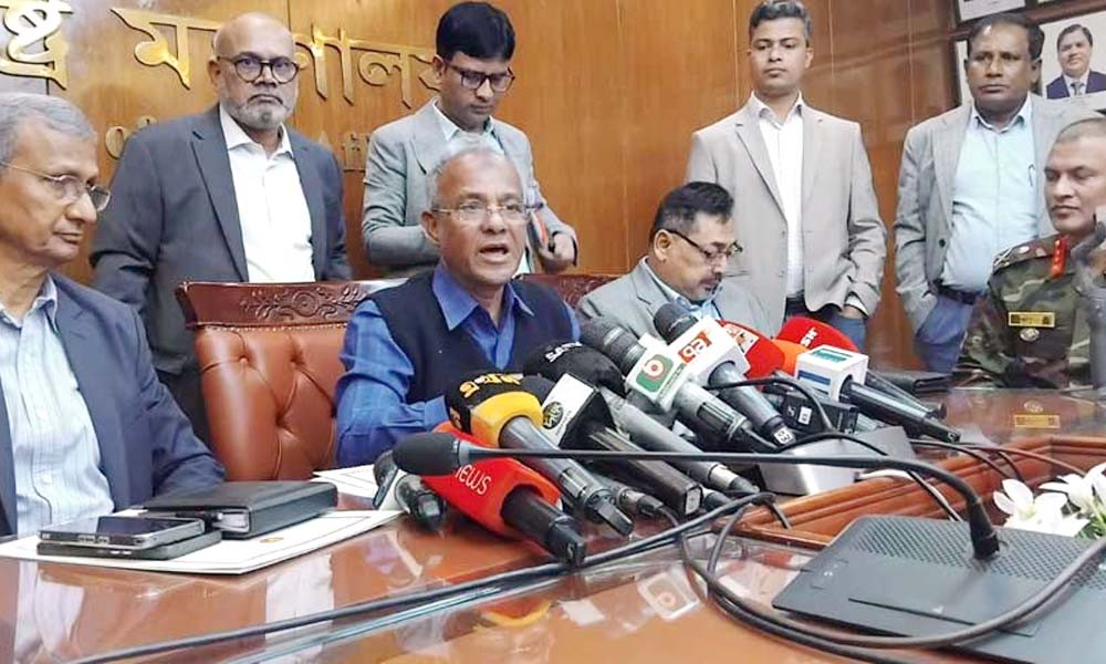 হাদির হামলাকারীদের ধরিয়ে দিলে ৫০ লাখ টাকা পুরস্কার : স্বরাষ্ট্র উপদেষ্টা