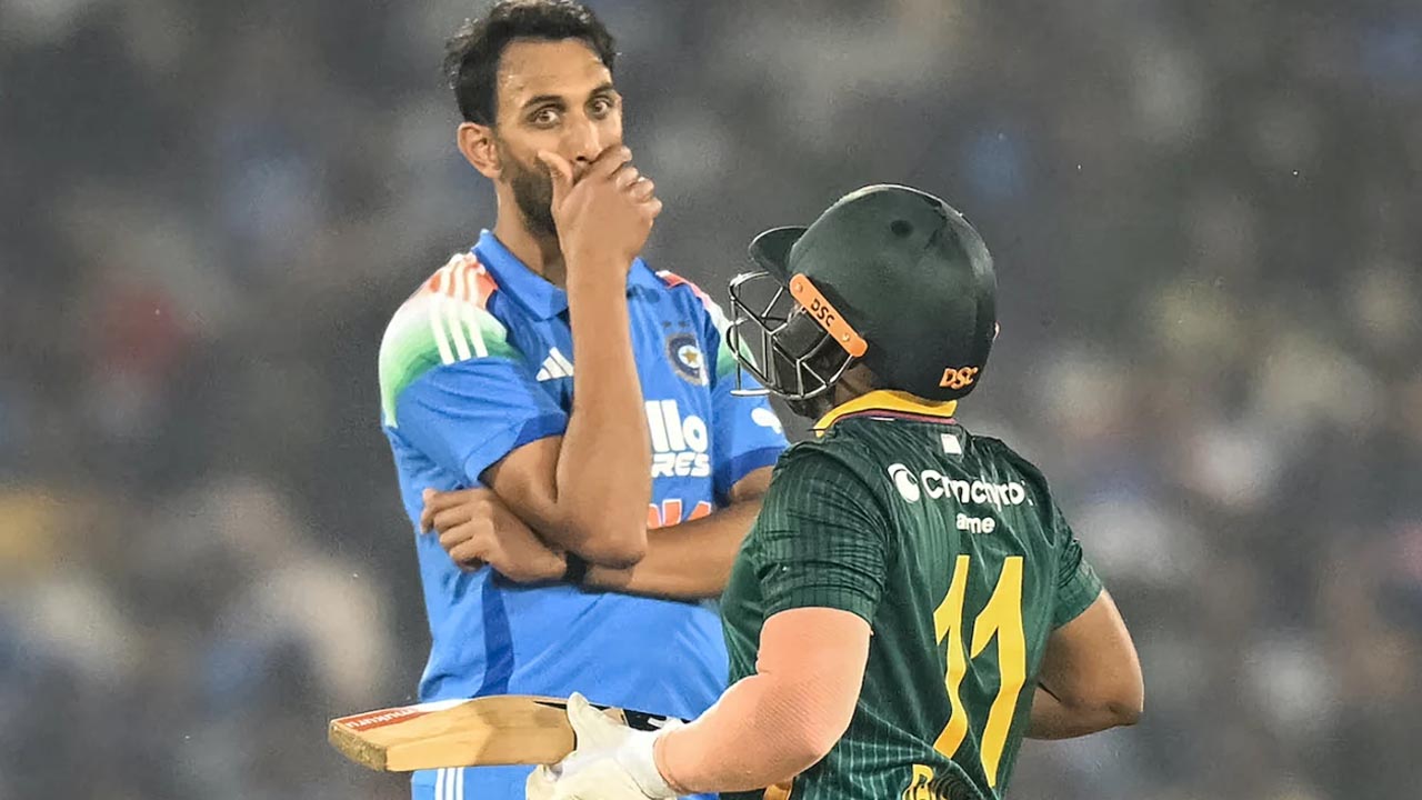 কোহলির কীর্তি ম্লান করে প্রোটিয়াদের দাপুটে জয়