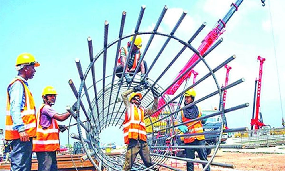 দুর্নীতির কারণে সংকুচিত হচ্ছে শ্রমবাজার