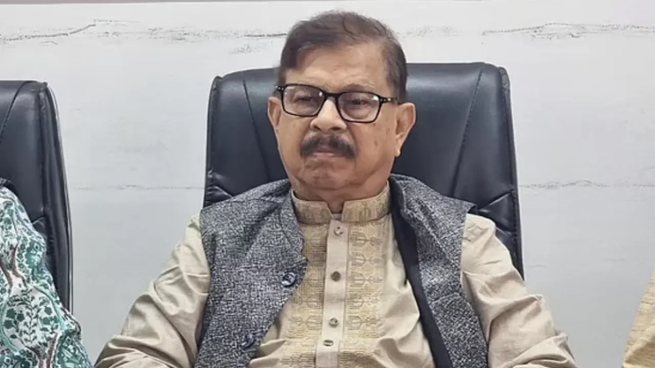 বিএনপি আমাদের সঙ্গে বসেনি, নিজেদের মতো প্রার্থী দিয়েছে- মাহমুদুর রহমান মান্না