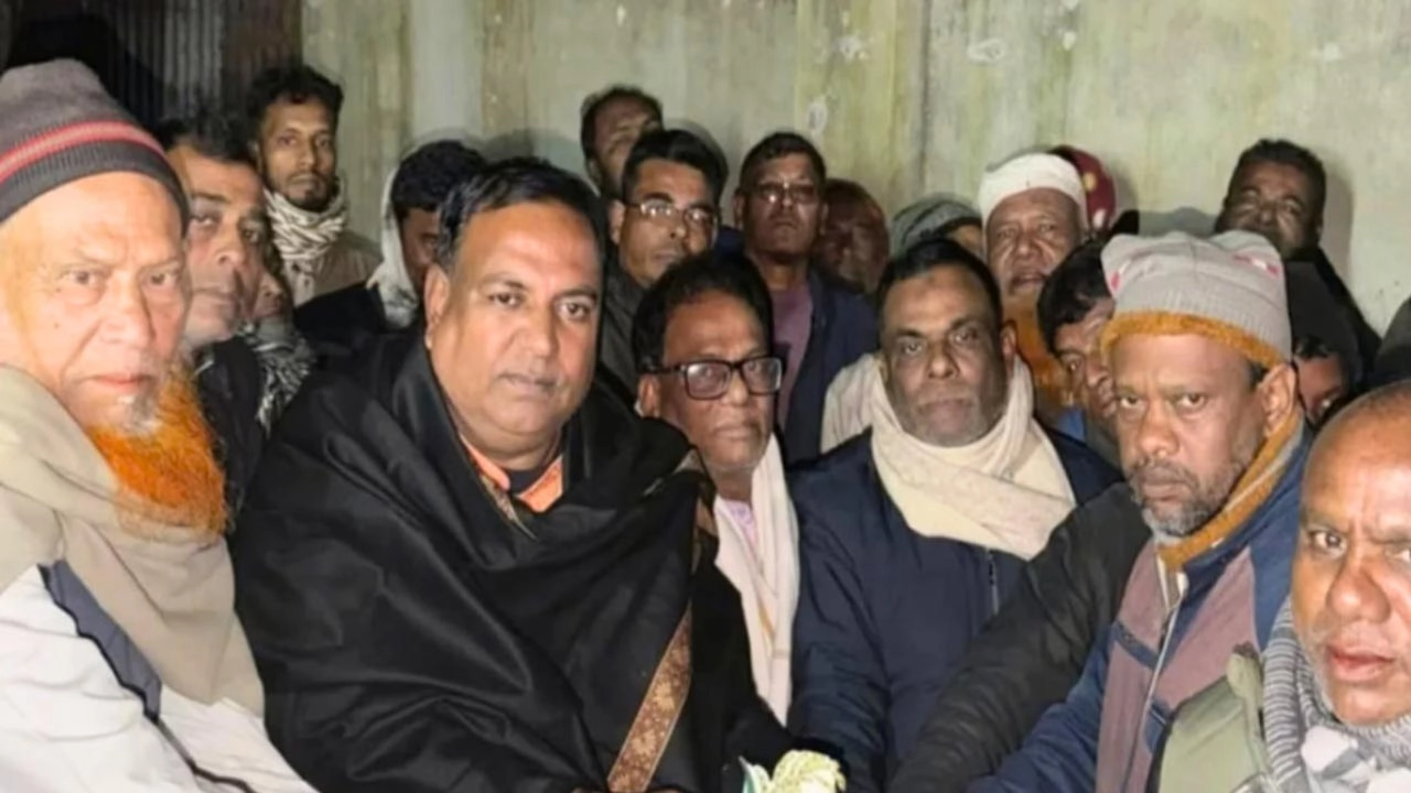 বিএনপিতে যোগ দিলেন আওয়ামী লীগের ৫ শতাধিক নেতাকর্মী