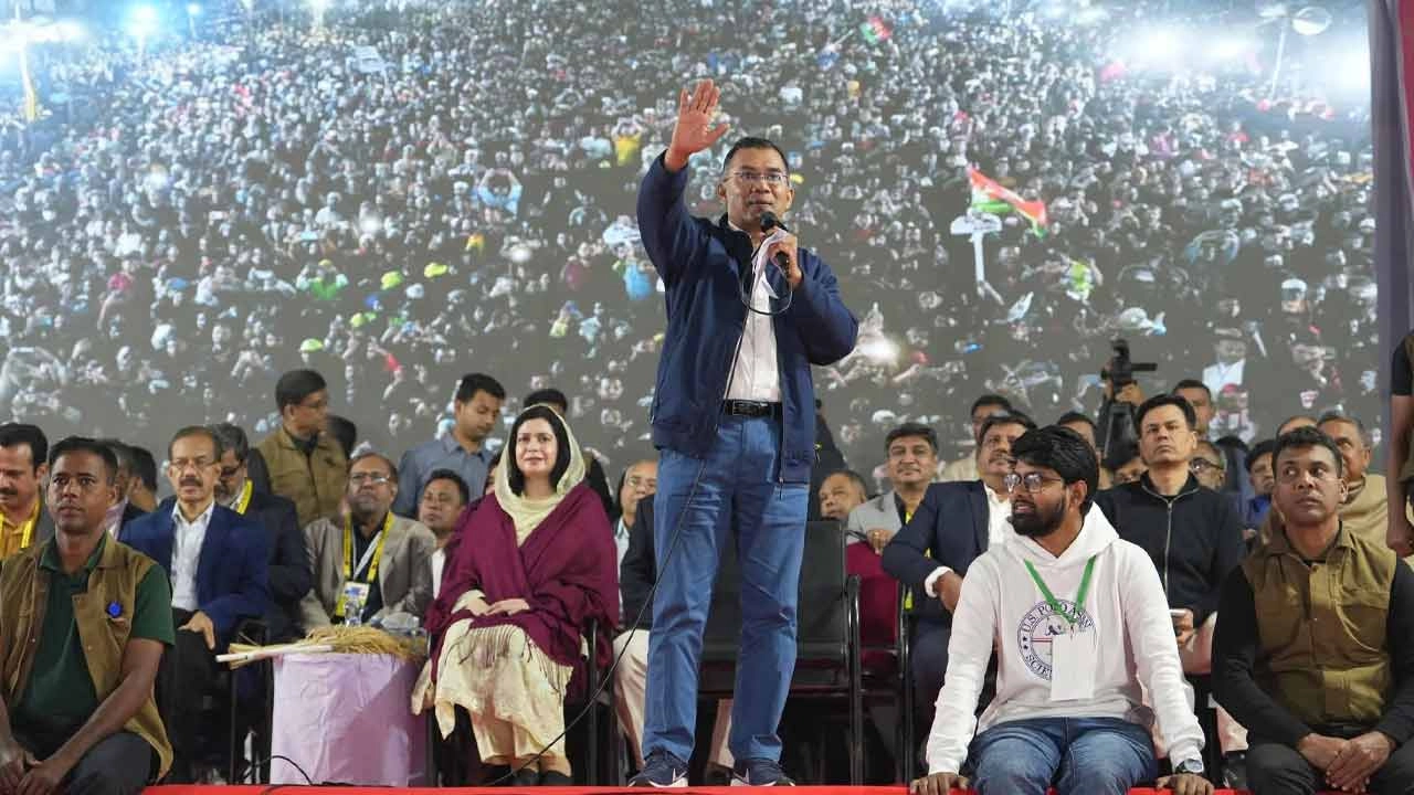 ঐক্যবদ্ধ থাকলেই একটি প্রত্যাশিত ও উন্নত বাংলাদেশ গড়া সম্ভব: তারেক রহমান