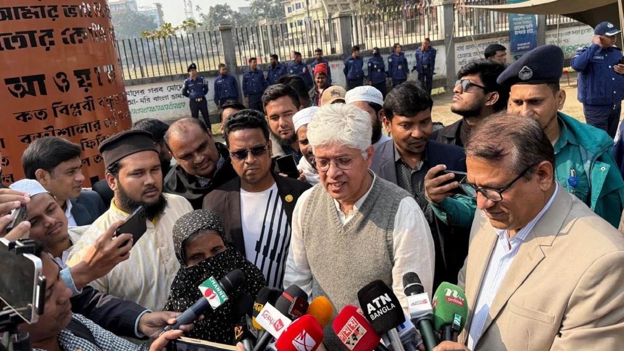 ‘গণভোটের বিষয়ে যারা প্রশ্ন তুলছে, তারা ফ্যাসিবাদী পলাতক শক্তি’