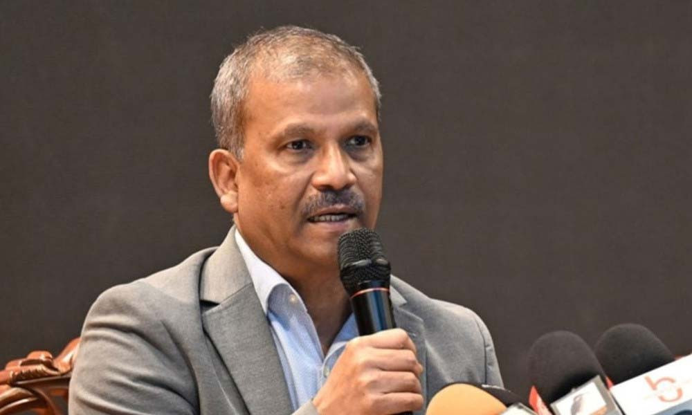 ক্রিকেটারদের নিরাপত্তা-দেশের মর্যাদার প্রশ্নে আপস করব না : আসিফ নজরুল