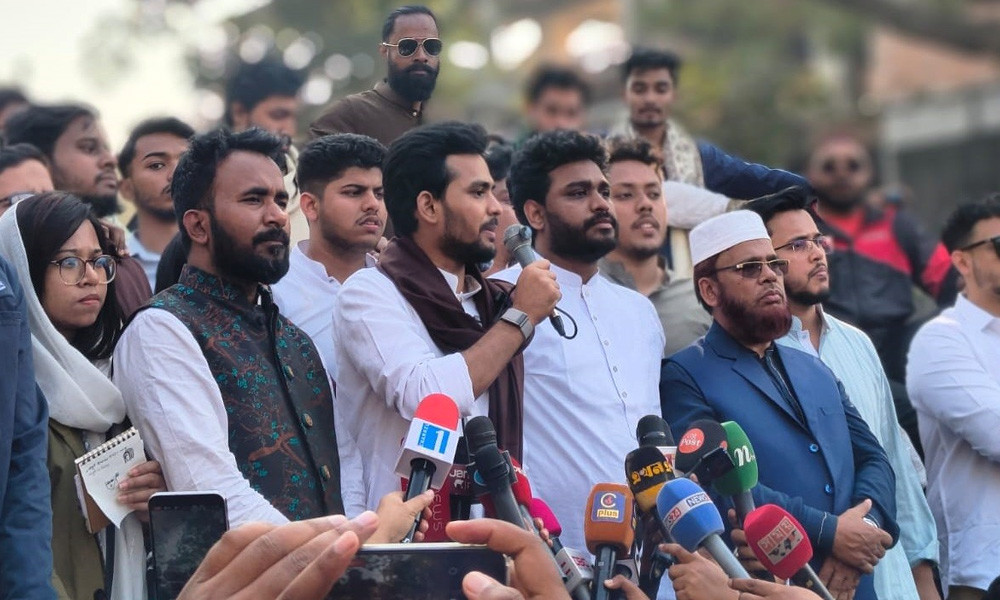 অত্যাচারের নতুন রূপ হাজির হয়েছে : আসিফ মাহমুদ