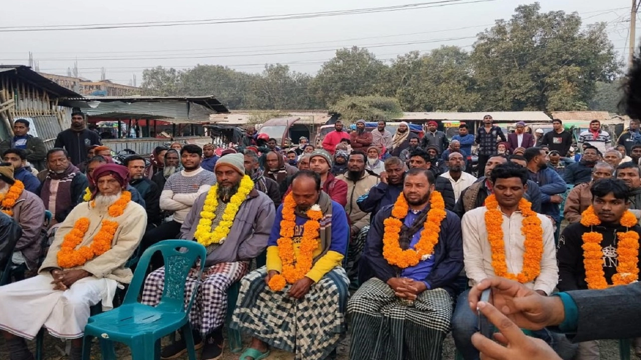 আ.লীগ ও অঙ্গসংগঠনের অর্ধশত নেতাকর্মী বিএনপিতে যোগদান
