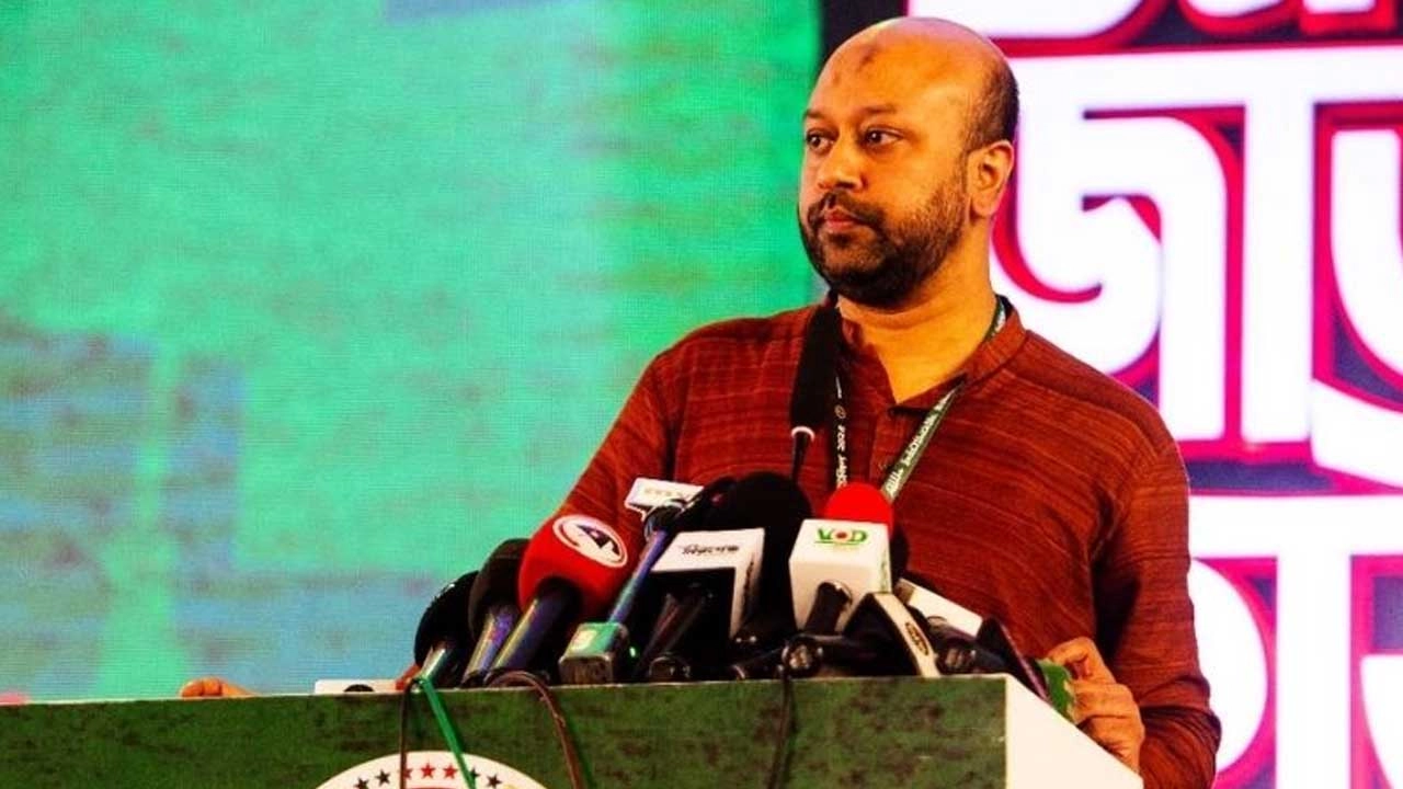 স্রোতের মতো টাকা ঢুকলো ব্যারিস্টার ফুয়াদের একাউন্টে