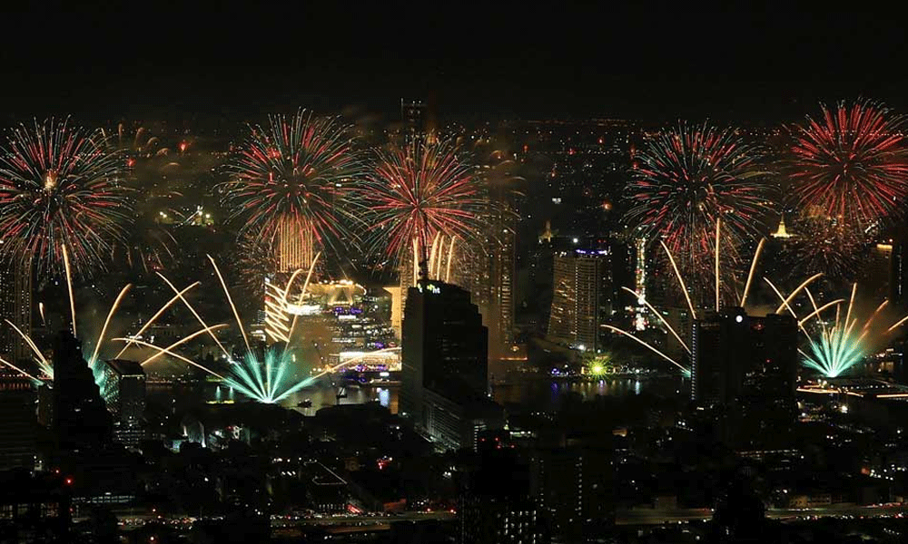 দেশে দেশে নতুন বর্ষ বরণ