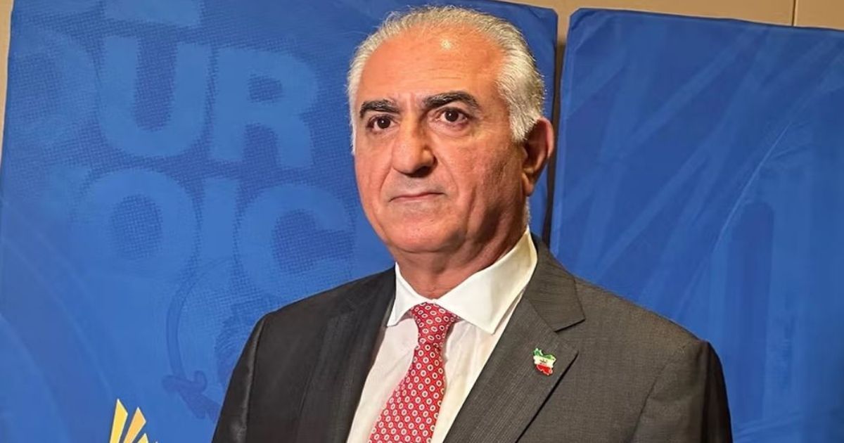 সরকার উৎখাতে বিশ্ববাসীকে পাশে দাঁড়ানোর আহ্বান ইরানের নির্বাসিত যুবরাজের