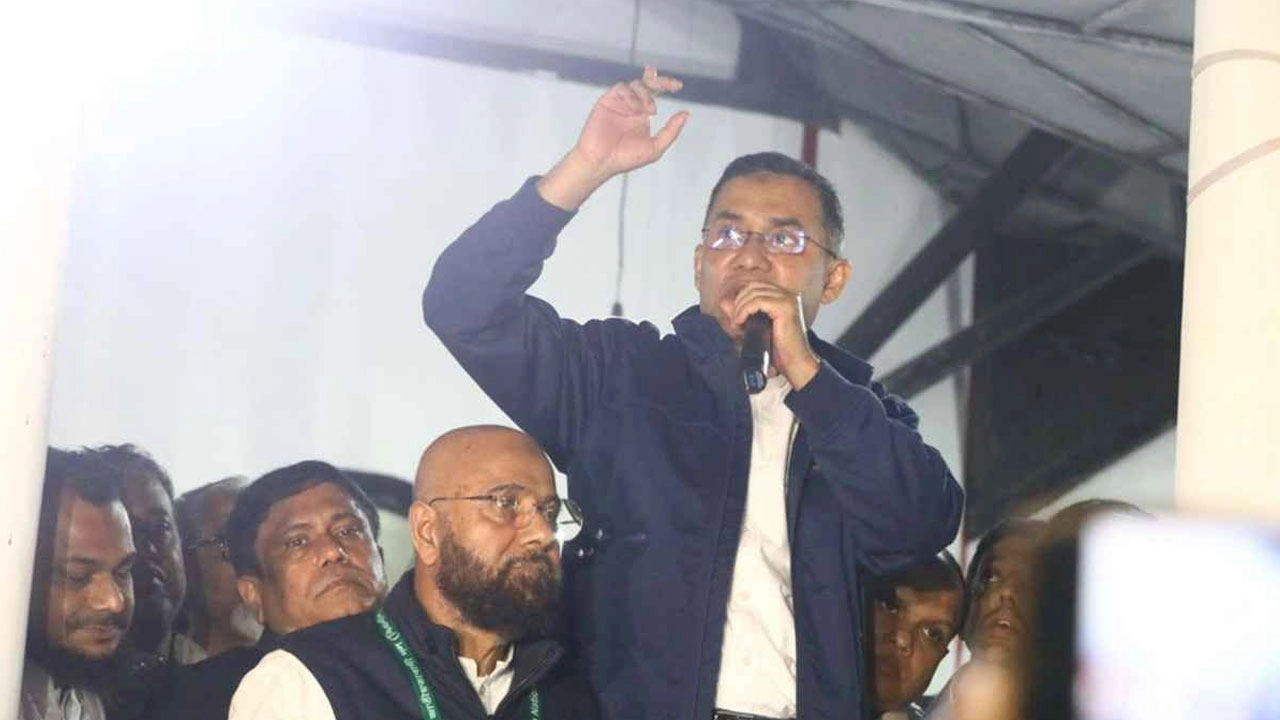 শ্বশুরবাড়ি থেকে নির্বাচনী প্রচারণা শুরু করলেন তারেক রহমান