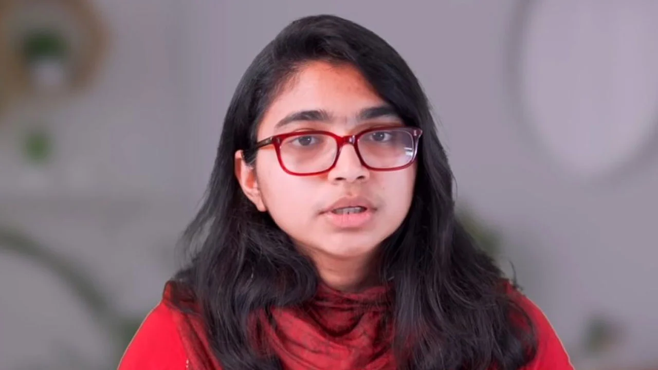 ইশতেহার ঘোষণা করলেন তাসনিম জারা