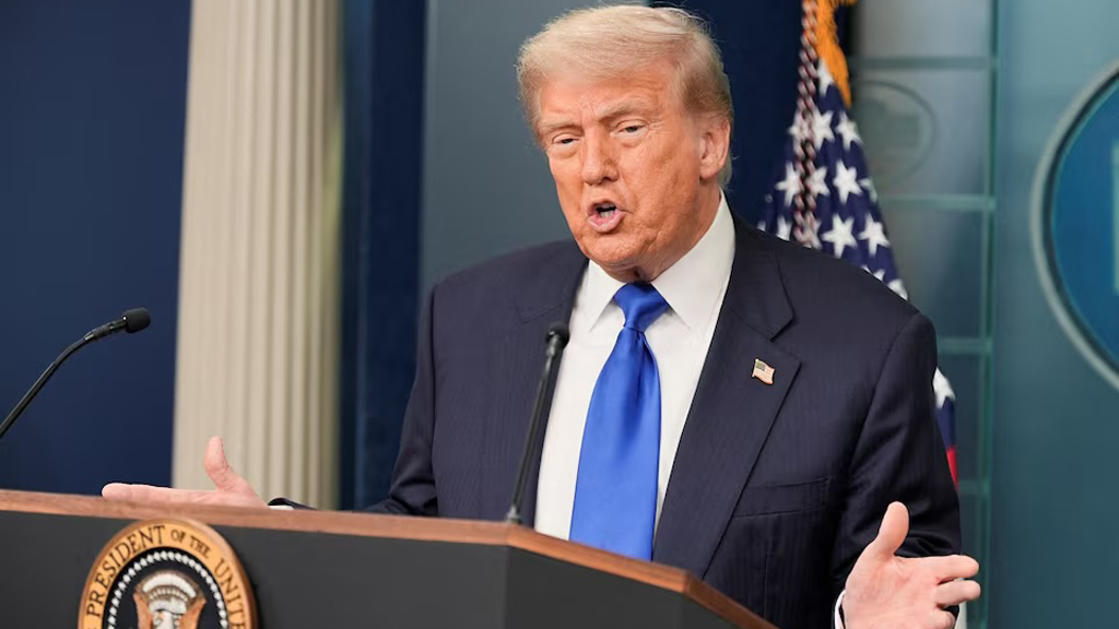 মাদুরো স্টাইলে ট্রাম্পকে তুলে আনার হুমকি ইরানের