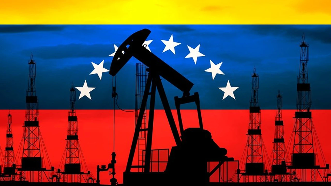 আনুষ্ঠানিকভাবে ভেনেজুয়েলার তেল বিক্রি শুরু করল যুক্তরাষ্ট্র