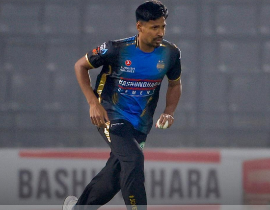 কলকাতার ‘আক্ষেপ’ বাড়াল মুস্তাফিজ!