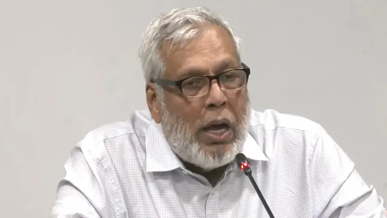 মধ্যরাতে উপদেষ্টার আবেগঘন পোস্ট