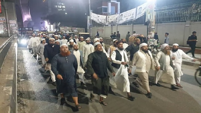 নারী কর্মীদের ওপর ‘জামায়াতের হামলার’ প্রতিবাদে ইসলামী যুব আন্দোলনের বিক্ষোভ