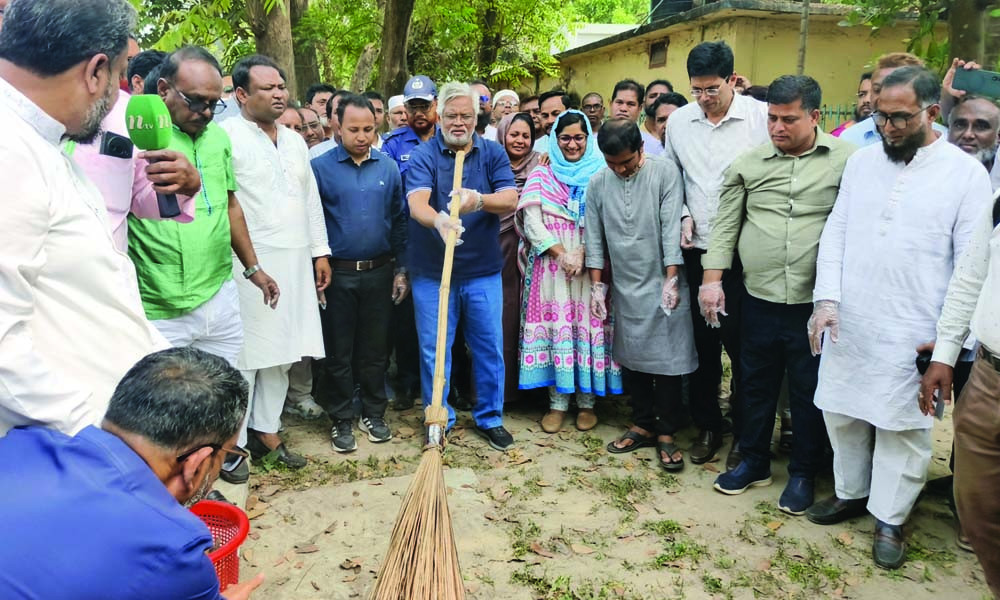 জনস্বাস্থ্য সুরক্ষাকে সর্বোচ্চ অগ্রাধিকার দিয়েছেন প্রধানমন্ত্রী : আমানউল্লাহ আমান