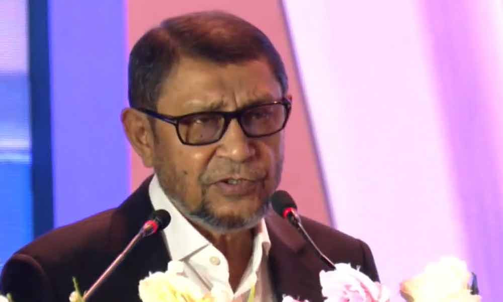 চিকিৎসায় বিদেশনির্ভরতা কমাতে বললেন স্বাস্থ্যমন্ত্রী