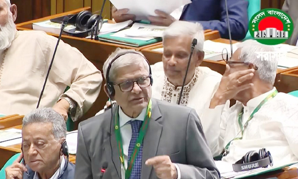 ফ্যাসিস্ট আমলে উন্নয়নের নামে চরম দুর্নীতি হয়েছে : স্থানীয় সরকারমন্ত্রী