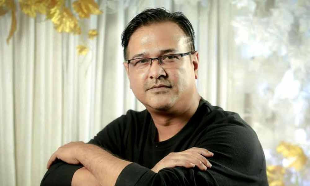 আসিফ আকবরের নামে থানায় জিডি