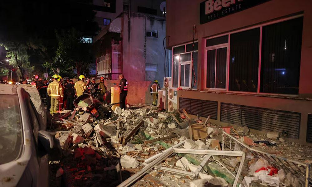 লারিজানি হত্যার প্রতিশোধ নিতে তেল আবিবে ক্লাস্টার বোমা নিক্ষেপ ইরানের