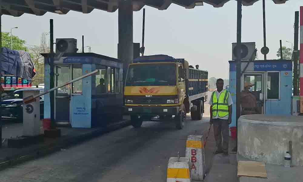 ২৪ ঘণ্টায় টোল আদায় ২ কোটি ৮৪ লাখ টাকা