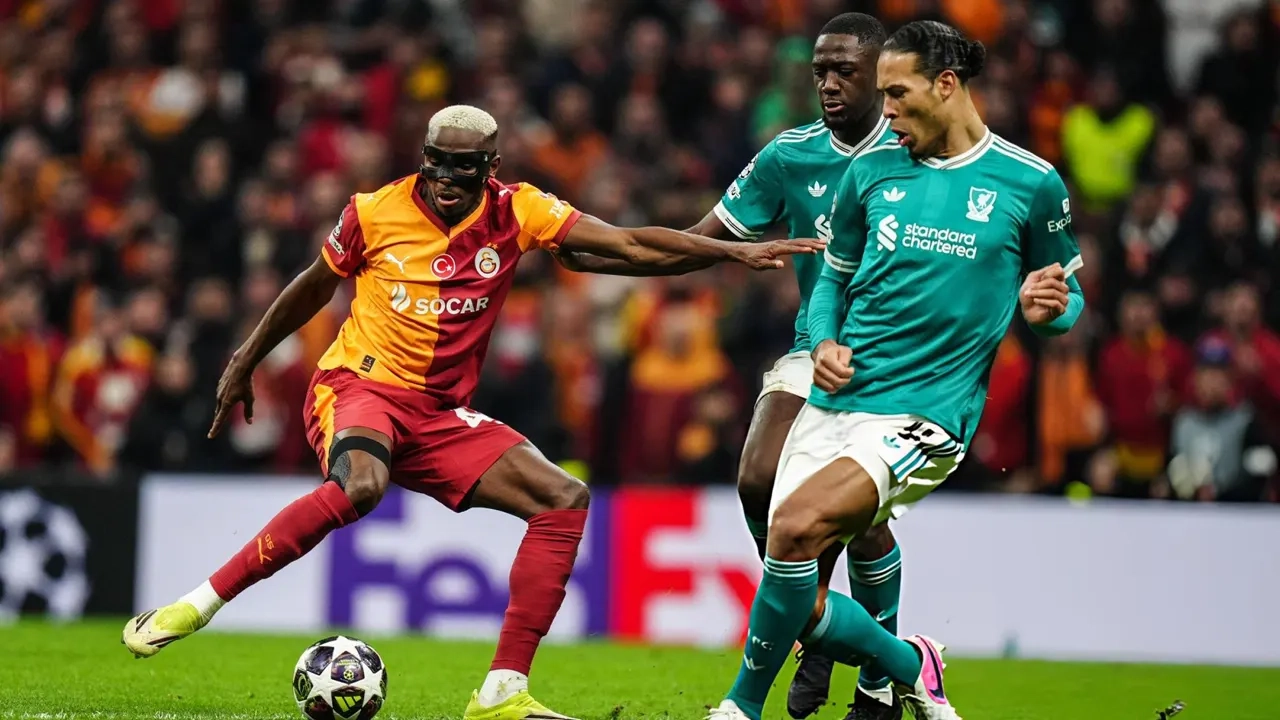 তুরস্কে ছন্নছাড়া ইংলিশ জায়ান্ট লিভারপুল