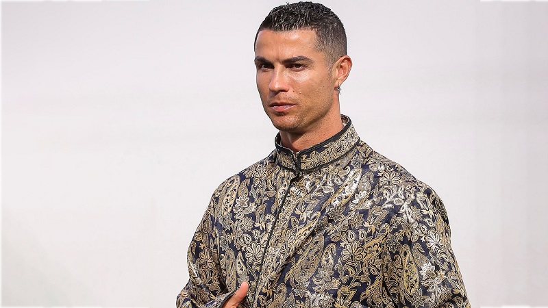 সবাইকে ঈদের শুভেচ্ছা জানালেন রোনালদো