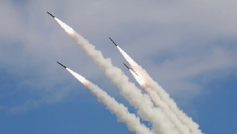 ইসরাইলে ব্যালিস্টিক ক্ষেপণাস্ত্র ছুড়েছে ইরান