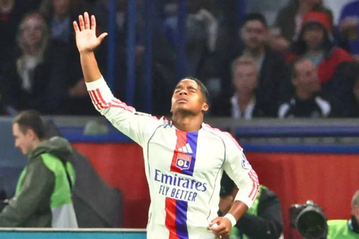 এনড্রিকের নৈপুণ্যে পিএসজিকে হারাল লিঁও