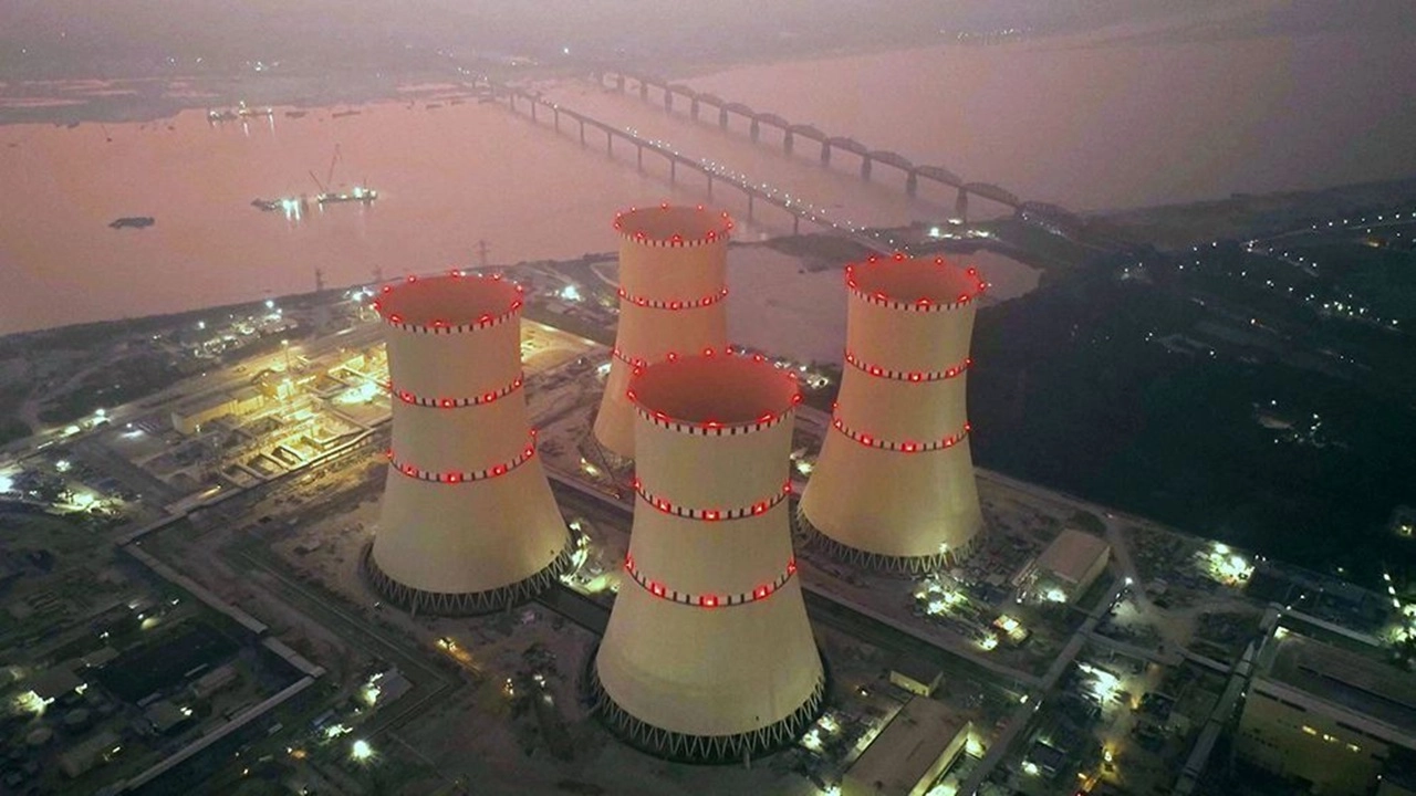 রূপপুর কেন্দ্র থেকে বিদ্যুৎ মিলবে ৬০ বছর