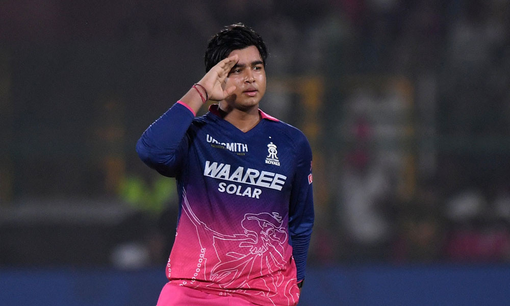 ব্যাটে ‘এআই চিপ’ ব্যবহারের দাবির জবাব দিলেন সূর্যবংশী