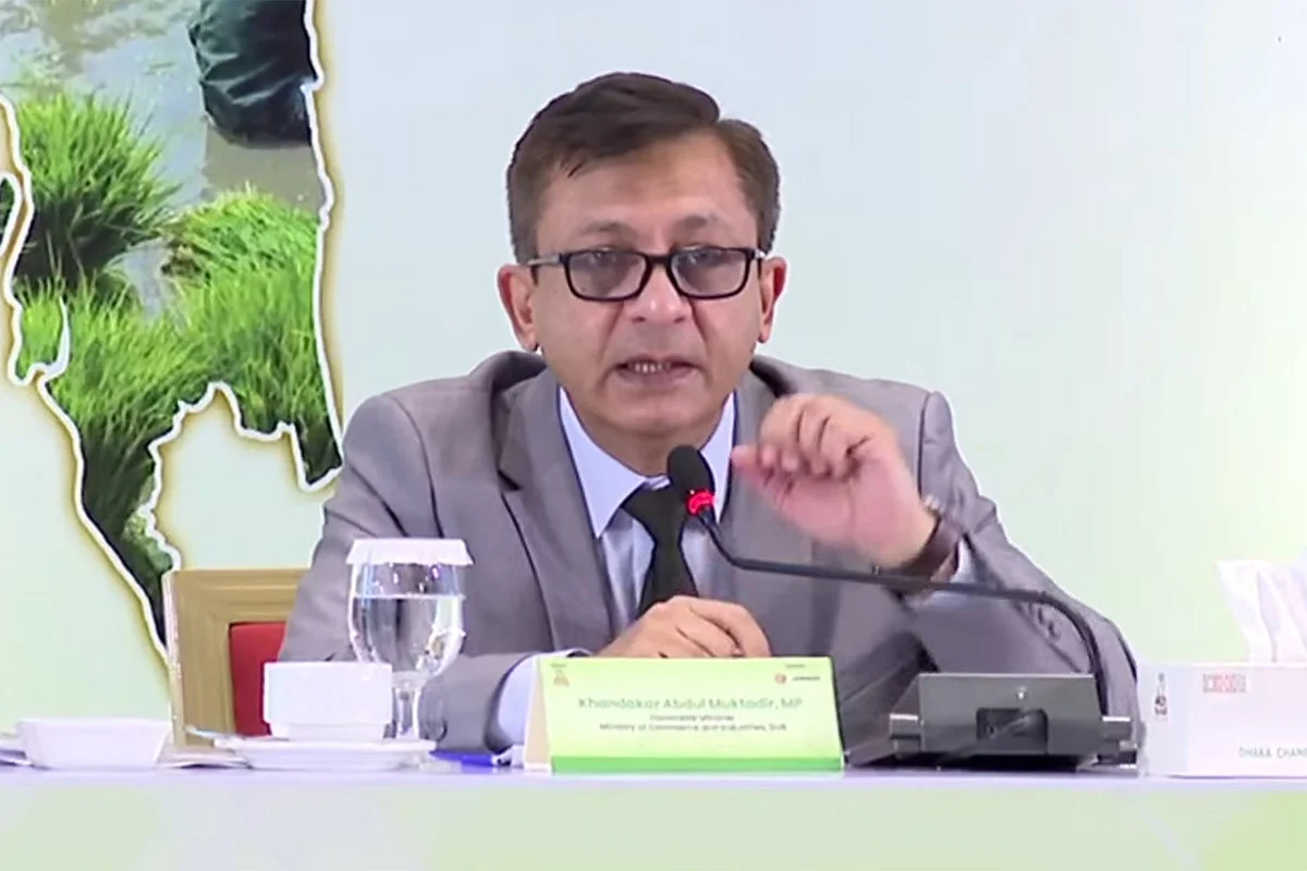 বাজেটে দেশের ব্যবসায়ীদের ওপর কোনো খড়গ নামবে না : বাণিজ্যম