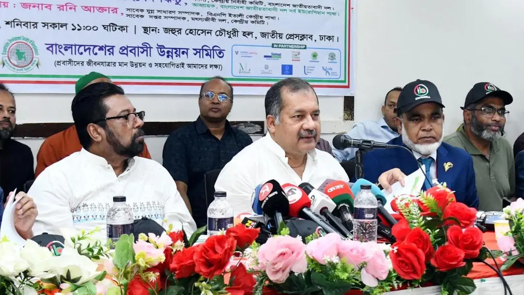 বিগত সরকারের লুটপাটের কারণে আমরা ঋণের বিশাল বোঝা পেয়েছি : তথ্যমন্ত্রী