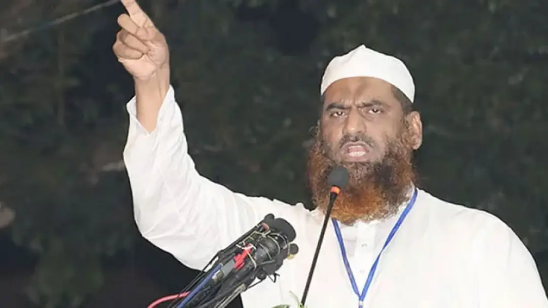 সুবিধাবাদের রাজনীতি বাদ দেন : মামুনুল হক