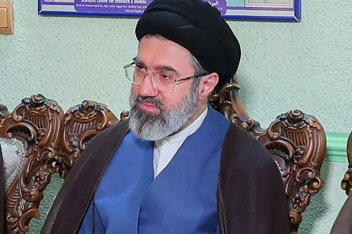 গুরুতর আহত মোজতবা খামেনির প্লাস্টিক সার্জারি প্রয়োজন হতে পারে