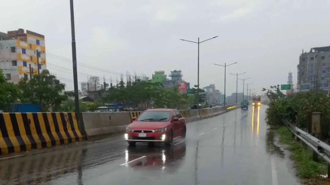 ২৪ ঘণ্টায় ঢাকায় ৬৫ মিমি বৃষ্টি