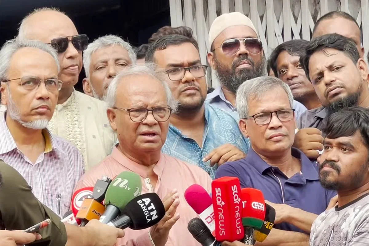 জনগণকে সঙ্গে নিয়ে সন্ত্রাসী কার্যক্রম রুখে দেয়া হবে : রিজভী