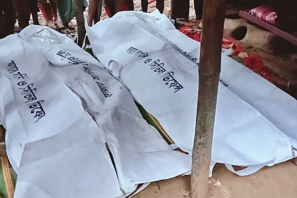 বান্দরবানে পাহাড়ধসে দুই পরিবারের ৫ জন নিহত