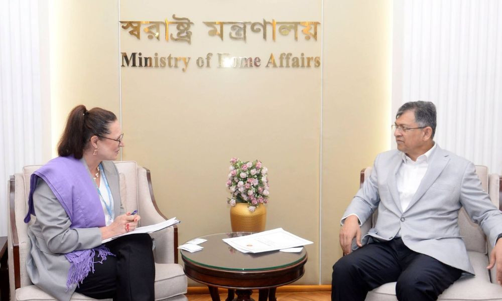 স্বরাষ্ট্রমন্ত্রী সালাহউদ্দিন আহমদের সঙ্গে সাক্ষাৎ করেছেন আইওএম’র চিফ