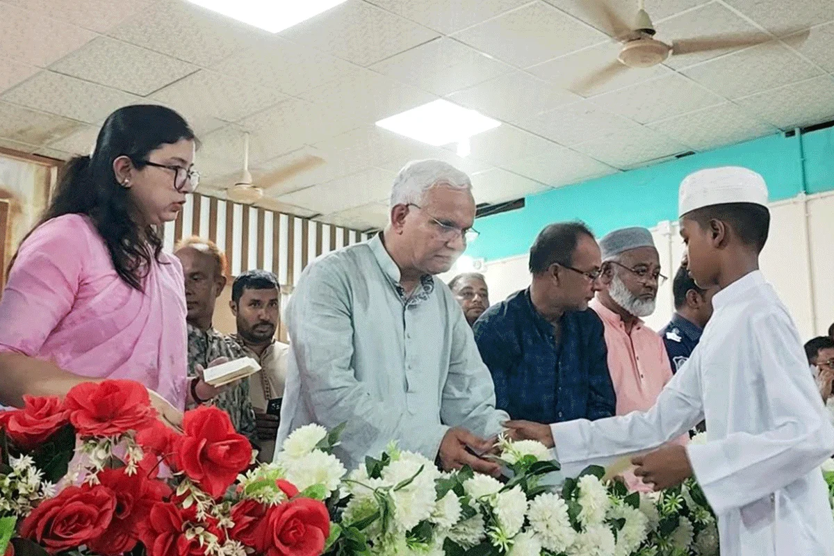 নারীর কর্মসংস্থান ও শিক্ষার্থীদের সহায়তায় কাজ করছে সরকার: সমাজকল্যাণমন্ত্রী