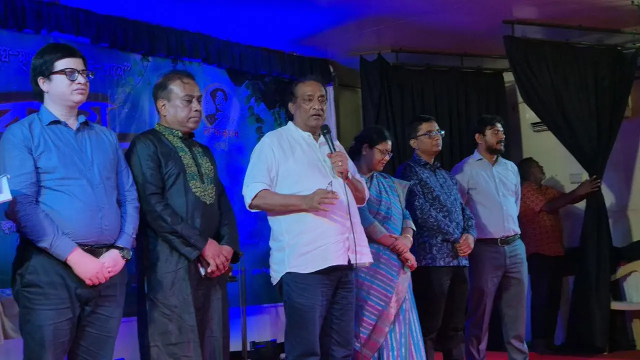 দুই দশকে সংস্কৃতির বড় ক্ষতি হয়েছে, পুনর্গঠনে কাজ করছে সরকার
