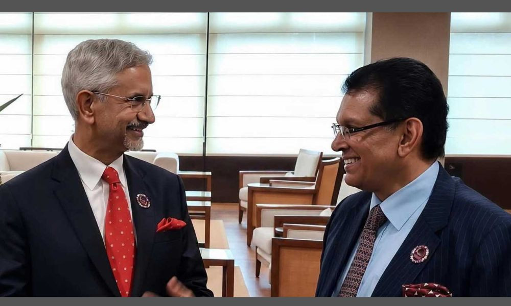 ম্যানিলায় বাংলাদেশ ও ভারতের পররাষ্ট্র মন্ত্রীর শুভেচ্ছা বিনিময়